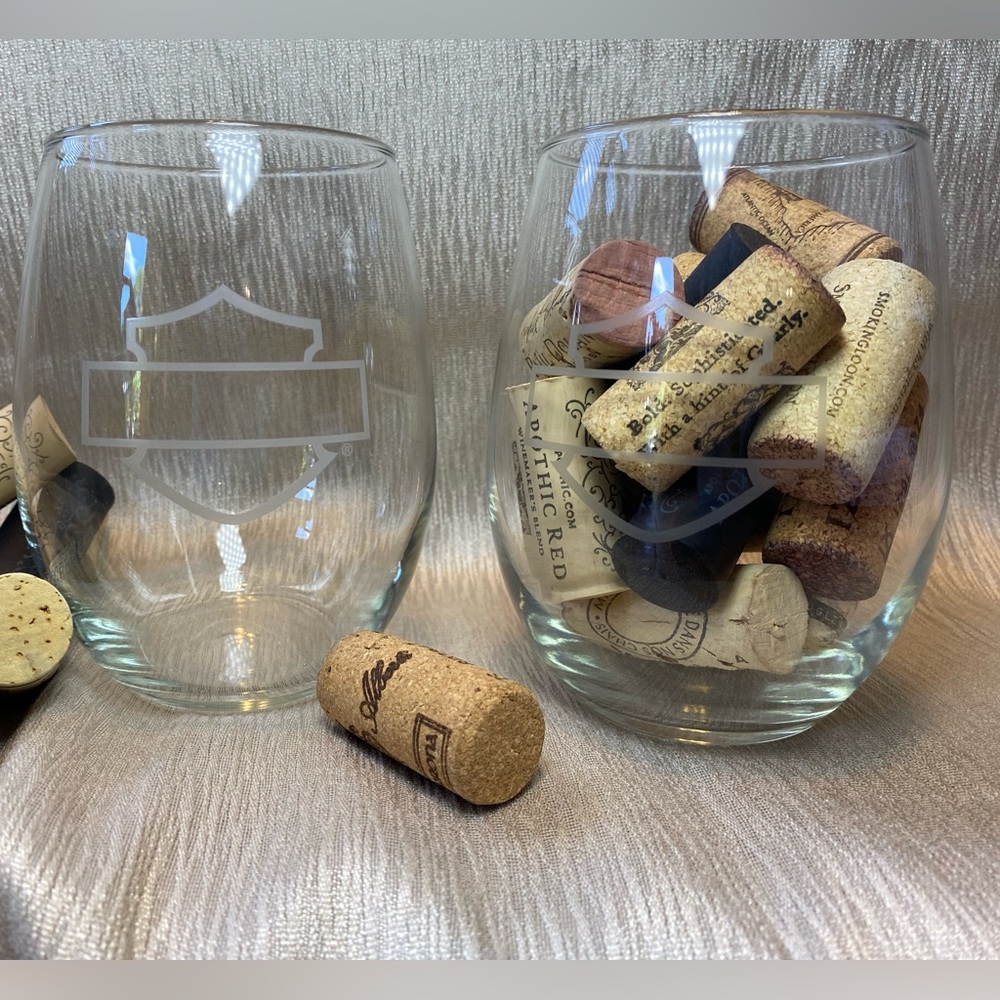 Harley-Davidson STEMLESS WINE GLASS SET of 2